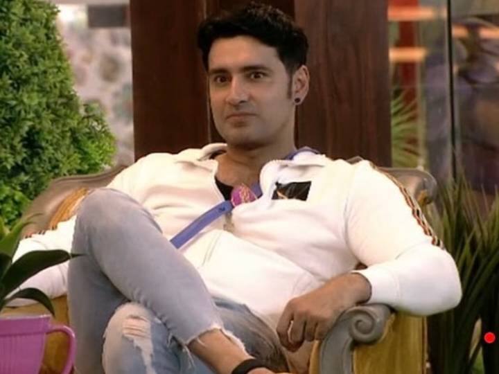 एक्टर करण नाथ को भी 1.75 लाख रुपए प्रति सप्ताह मिल रहे हैं.