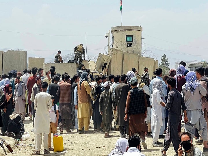 तालिबान असैन्य नागिरकों को 'सुरक्षित मार्ग' उपलब्ध कराने पर सहमत: व्हाइट हाउस