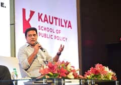  Minister KTR: 'నాన్న నన్ను ఐఏఎస్ చేయాలనుకున్నారు'.. 'ఆ పని చేసే వరకూ కేసీఆర్ వదిలిపెట్టరు'