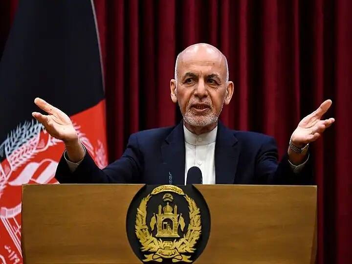 russian-media-claims-president-ashraf-ghani-fled-from-kabul-in-four-cars-and-a-helicopter-full-of-cash ਤਾਲਿਬਾਨ ਤੋਂ ਡਰ ਰਾਸ਼ਟਰਪਤੀ ਅਸ਼ਰਫ ਗਨੀ 4 ਕਾਰਾਂ ਤੇ ਨਕਦੀ ਨਾਲ ਭਰੇ ਹੈਲੀਕਾਪਟਰ 'ਚ ਕਾਬੁਲ ਤੋਂ ਭੱਜੇ, ਰੂਸੀ ਮੀਡੀਆ ਦਾ ਦਾਅਵਾ