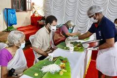 Rahul Gandhi Update: মলপ্পুরমে বৃদ্ধাশ্রমের বাসিন্দাদের সঙ্গে পাত পেড়ে মধ্যাহ্নভোজ রাহুল গাঁধীর