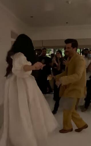Meanwhile, Anil Kapoor hosted a reception for his daughter on Monday night. Rhea and Karan's wedding party was attended by family members and close friends. [pic credit: Instagram/Rhea Kapoor]