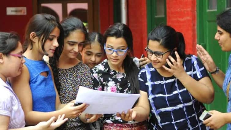 Maharashtra 10th-12th Supplementary Exam Result 2021 will be released today Maharashtra 10th-12th Supplementary Result: 10वीं-12वीं सप्लीमेंट्री परीक्षा का परिणाम आज दोपहर 1 बजे होगा घोषित, ऐसे करें चेक