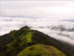 In Pics : महाराष्ट्रात अवतरलं 'काश्मीर'सारखं सौंदर्य! आंबोलीतील नयनरम्य नजारा, आंबोली घाटात ढगांची चादर