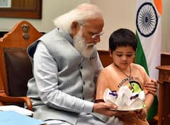 Nizamabad MP: ఎంపీ ధర్మపురి అర్వింద్ పిల్లలతో ఆడుకున్న మోదీ.. ఫోటోలు వైరల్