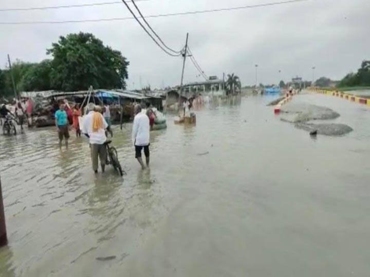 Flood in Gorakhpur: बाढ़ प्रभावित 21 गांवों में लगाई गई नाव, निचले इलाकों में घुसा पानी, दहशत में लोग