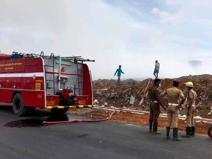 சங்கரன்கோயில் குப்பை கிடங்கில் அடிக்கடி நிகழும் தீவிபத்து - பணியாளர்களே தீ வைப்பதாக குற்றச்சாட்டு