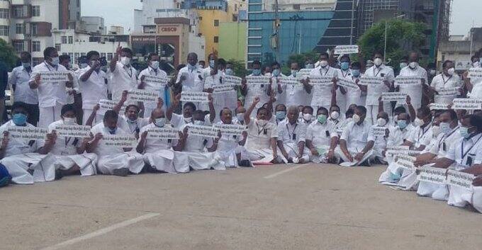 TN Assembly: கோடநாடு விவகாரத்தில் அதிமுக வெளிநடப்பு:  ‛என்னை குறி வைக்கிறார்கள்...’ இபிஎஸ் காட்டம்!
