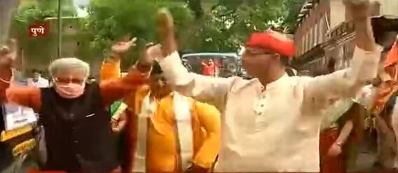 Pune : श्रीमंत बाजीराव पेशवे यांची आज 321 वी जयंती, पुण्यात ब्राह्मण महासंघाच्या वतीनं मिरवणूक