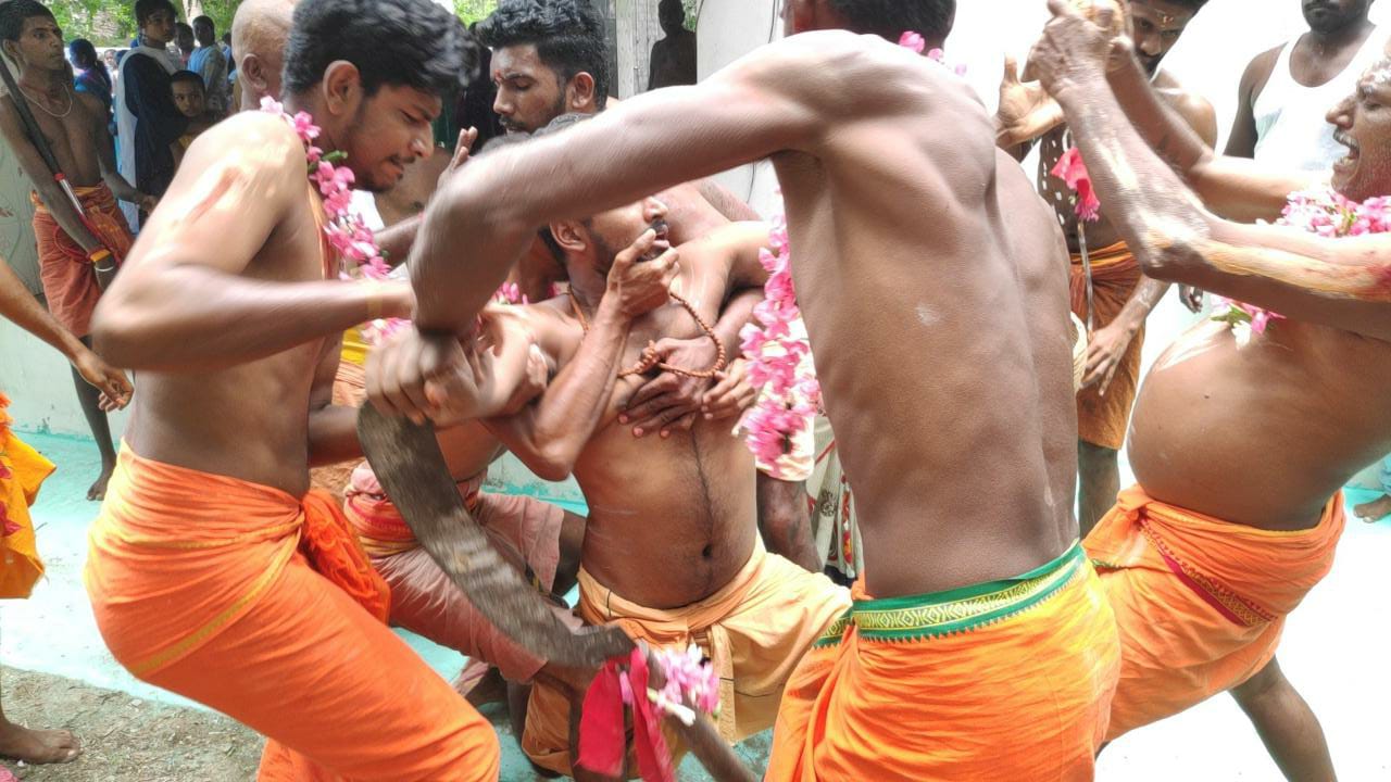 World Photography Day: எங்களுக்கும் ‛போட்டோ’ வரும்... ‛இது ஏபிபி நாடு செய்தியாளர்கள் ‛க்ளிக்’ !