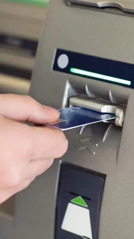 ATM Fraud এটিএম প্রতারণার শিকার হতে না চাইলে এই সতর্কতাগুলি অবলম্বন করুন