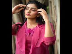 Actress Eesha Rebba  |  ஒரு தேவதை பார்க்கும் நேரம் இது : ஈஷா ரெப்பா க்ளிக்ஸ்