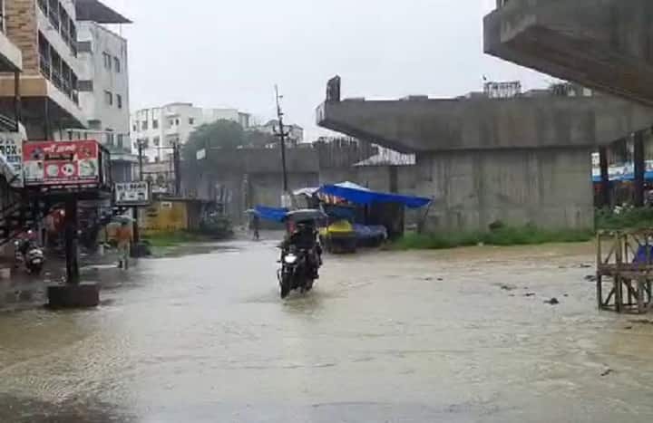 Gujarat Monsoon : heavy rainfall start in South Gujarat, 3 inch rains in Pardi , 2 inch rain in Valsad વરસાદની આગાહી વચ્ચે દક્ષિણ ગુજરાતમાં વરસાદની ધમાકેદાર એન્ટ્રી, પારડીમાં 3, વલસાડમાં 2 ઇંચ વરસાદ
