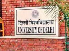 Delhi University: लक्ष्मी बाई कॉलेज में हिंदी विभाग प्रभारी पर दलित प्रोफेसर को थप्पड़ मारने का आरोप, जानें क्या है पूरा मामला 