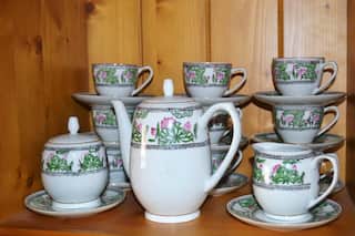 Kitchen Hacks: Here's How You Need To Clean & Take Care Of Your Precious Crockery To Preserve It Longer