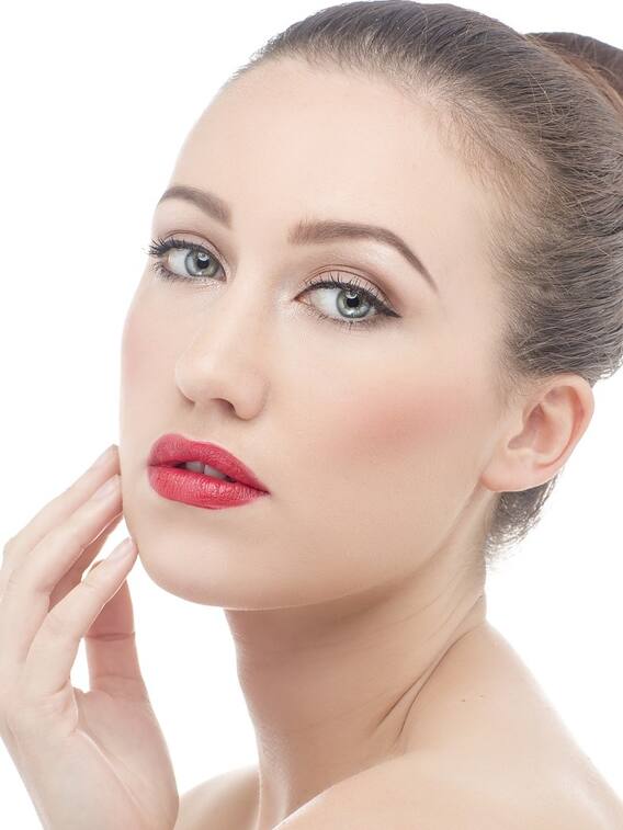 Lips को पिंक रखने के टिप्स जानिए