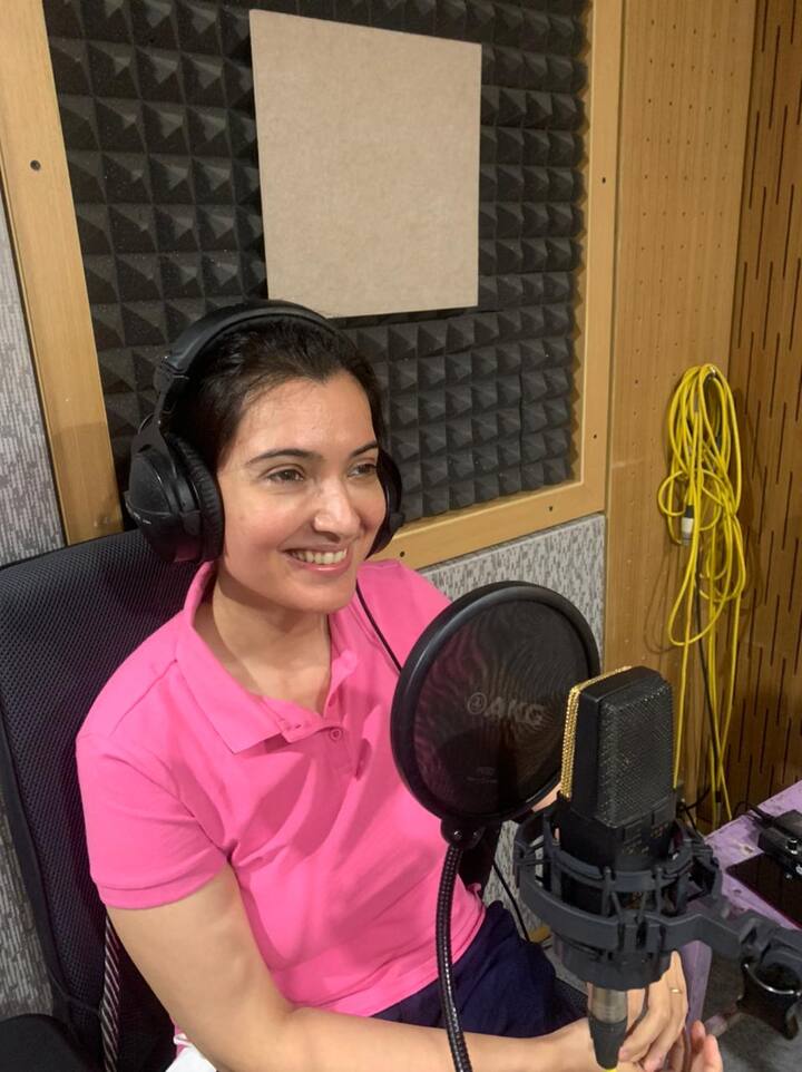 এই ছবির বিষয় মূলত বন্ধুত্ব। তাই চলতি মাসে 'ফ্রেন্ডশিপ ডে'র দিন মুক্তি পেয়েছিল এই সিনেমার ফার্স্ট লুক।