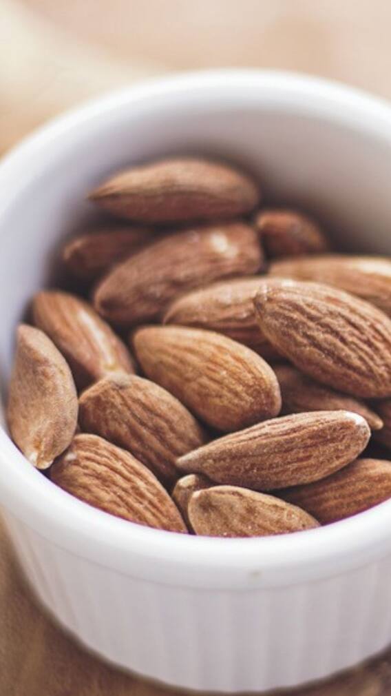 Benefits of Almonds: কেন প্রতিদিনের খাবারের তালিকায় অবশ্যই রাখা দরকার আমন্ড বাদাম?
