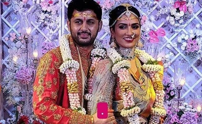 नितिन-शालिनी - रंग दे स्टार 26 जुलाई, 2020 को हैदराबाद के ताज फालुकनामा पैलेस में अपने बचपन के प्यार शालिनी कंदाकुरी के साथ शादी के बंधन में बंध गए थे.