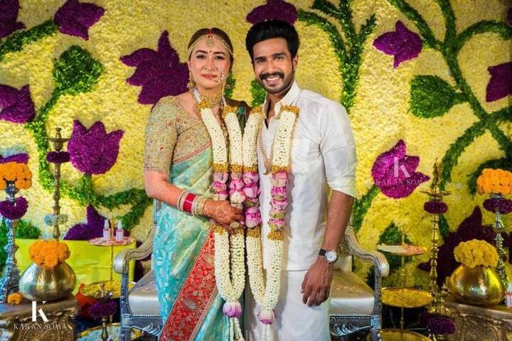 विष्णु विशाल-ज्वाला गुट्टा - दक्षिण के लोकप्रिय स्टार विष्णु विशाल ने दो साल तक डेटिंग करने के बाद 22 अप्रैल को प्रेमिका और बैडमिंटन खिलाड़ी ज्वाला गुट्टा के साथ शादी कर ली थी.