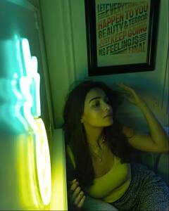 Alia Bhatt ਦੀ ਖੂਬਸੂਰਤੀ ਨਾਲ ਰੌਸ਼ਨ ਹੋਇਆ ਹਨੇਰੇ ਨਾਲ ਭਰਿਆ ਕਮਰਾ, ਵੇਖੋ ਤਾਜ਼ਾ ਤਸਵੀਰਾਂ