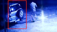 Kasganj: पुलिसकर्मियों पर बदमाशों ने किया हमला, CCTV में कैद हुई वारदात| ABP Ganga Hindi