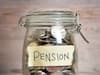 Family Pension: फैमली पेंशन पाने के हैं यह नियम, जानें आपका परिवार भी तो नहीं है इसका हकदार