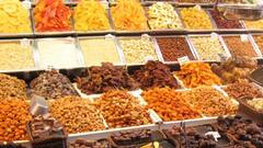 Afghanistan Crisis: বাণিজ্যিক সম্পর্ক ছিন্নের নির্দেশ তালিবানের, কলকাতার বাজারে বাড়ছে ড্রাই ফ্রুটের দাম