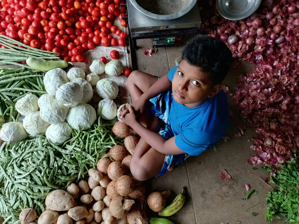 World Photography Day: எங்களுக்கும் ‛போட்டோ’ வரும்... ‛இது ஏபிபி நாடு செய்தியாளர்கள் ‛க்ளிக்’ !