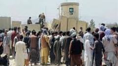 Afghanistan: 'আটকে থাকা ভারতীয়দের দায়িত্ব নেওয়া উচিত ছিল রাষ্ট্রদূতের', মত কর্নেল পৃথ্বীরঞ্জন দাসের। Bangla News