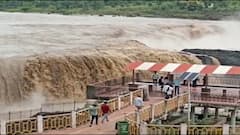 Nanded : नांदेडचा सहस्त्रकुंड धबधबा प्रवाहित, Sahastrakunda पाहण्यासाठी नागरिकांची मोठी गर्दी