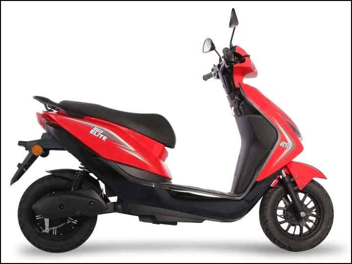 Top 5 Electric Scooters: ये हैं देश के बेहतरीन इल्केट्रिक स्कूटर्स, सिंगल चार्ज में देते हैं शानदार रेंज, जानें कीमत और फीचर्स Top 5 Electric Scooters all you need to know Top 5 Electric Scooters: ये हैं देश के बेहतरीन इल्केट्रिक स्कूटर्स, सिंगल चार्ज में देते हैं शानदार रेंज, जानें कीमत और फीचर्स