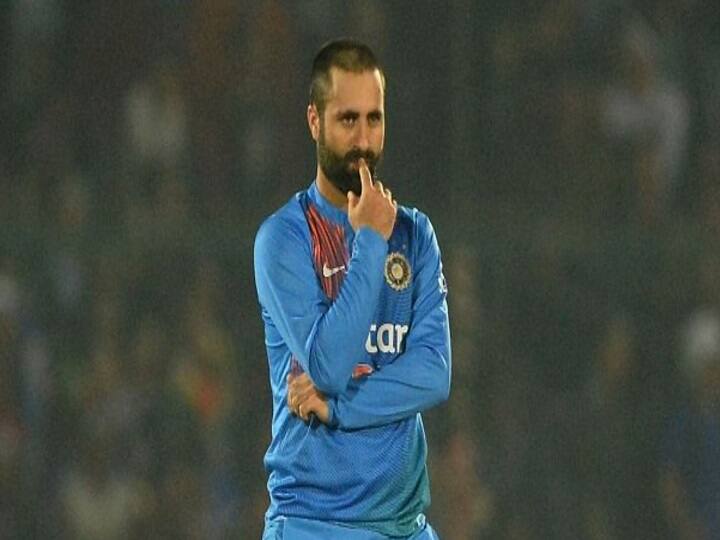 jammu kashmir cricket association accuses parvez rasool, said he steal pitch roller जम्मू-कश्मीर क्रिकेट एसोसिएशन ने पवरेज रसूल पर लगाया रोलर चोरी करने का आरोप, क्रिकेटर ने बताया दुर्भाग्यपूर्ण