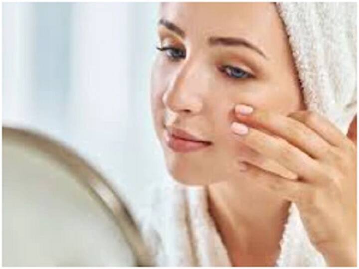 Try this homemade scrub for glowing skin and add this in your daily skin care routine Skin Care Tips: घर पर आसानी से चाहती है ग्लोइंग स्किन, ट्राई करें यह होममेड स्क्रब, दिखेगी निखरी त्वचा