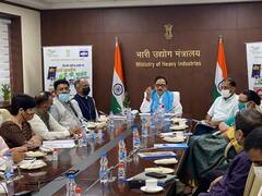 First E-Vehicle Friendly Highway: दिल्ली-चंडीगढ़ बना देश का पहला ई-व्हीकल फ्रेंडली हाईवे, हर तरह की गाड़ियां होंगी चार्ज