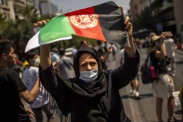 Afghanistan Crisis: विशेषज्ञों ने दी चेतावनी, तालिबान शासन में अफगान महिलाओं को करना पड़ सकता है अनिश्चित भविष्य का सामना