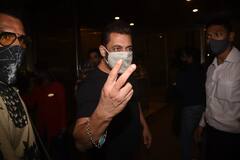 In Pics: 'टाइगर 3' की शूटिंग के लिए मुंबई एयरपोर्ट से रूस रवाना हुए सलमान, निर्वाण और कटरीना, देखें तस्वीरें