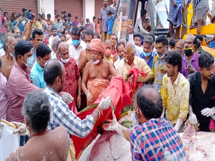 54 ஆண்டு உறவு... குன்றக்குடி யானை சிவகாமியின் பிரிவு... அடிகளார் உள்ளிட்டோர் அஞ்சலி!