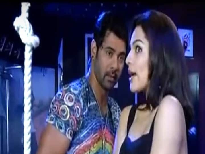 कुमकुम भाग्य: लोकप्रिय टीवी शो कुमकुम भाग्य में आलिया और अभि एक मजबूत भाई-बहन का बंधन साझा करते हैं. आलिया अपने भाई को लेकर काफी प्रोटेक्टिव नजर आई थी.