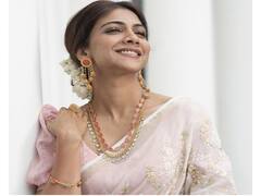 Actress Madonna Sebastian pics | ஓணம் ஸ்பெஷல்.. புடவையில் ஜொலிக்கும் மடோனா செபாஸ்டியன்!