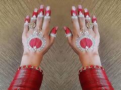 Hartalika Teej 2021: हरतालिका तीज पर मेहंदी नहीं आलता से सजाएं हाथ-पैर, देखते रह जाएंगे ये Beautiful Designs