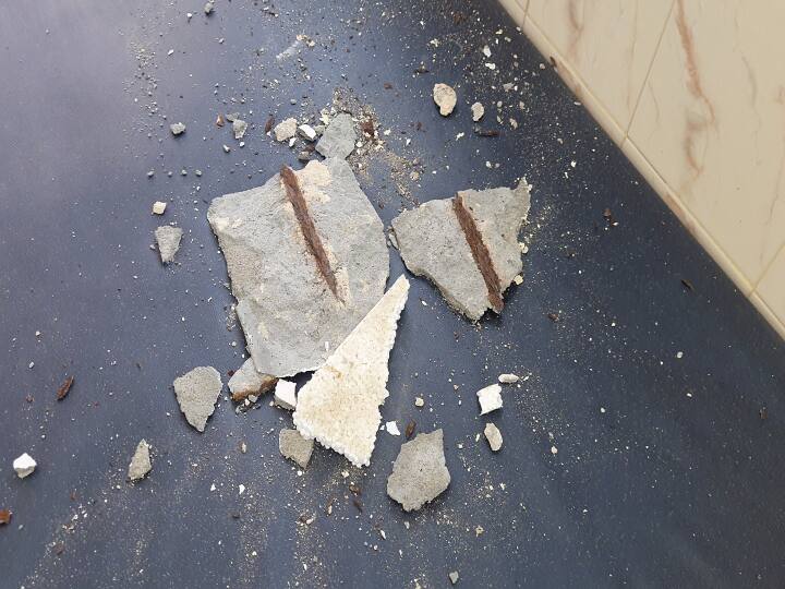 ceiling of chengalpet government hospital collapses செங்கல்பட்டு : இடிந்து விழுந்த அரசு மருத்துவமனை கூரை..தப்பித்த தாய் சேய்