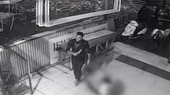 ભરૂચ: નર્મદા માર્કેટમાં થયેલી હત્યાના ફૂટેજ સામે આવ્યા, મિત્ર એજ મિત્રની હત્યા કરી, જુઓ ગુજરાતી ન્યૂઝ