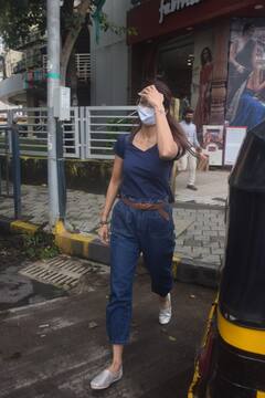 मुंबई की सड़कों पर स्पॉट हुई Shilpa Shetty, सोशल मीडिया पर ट्रोलर्स को दे रहीं मुंहतोड़ जवाब