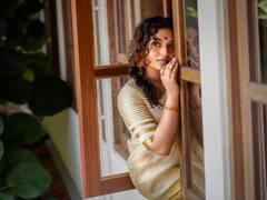 Actress Pragya Martin Onam pics | வண்ணம் இல்லா என் வாழ்விலே  - பிரயாகா மார்டின்  ஓணம் லுக்