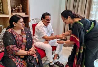 Raksha Bandhan 2021: કેંદ્રીય મંત્રી દર્શનાબેન જરદોશે ભાજપ પ્રદેશ પ્રમુખ સી.આર. પાટીલને બાંધી રાખડી