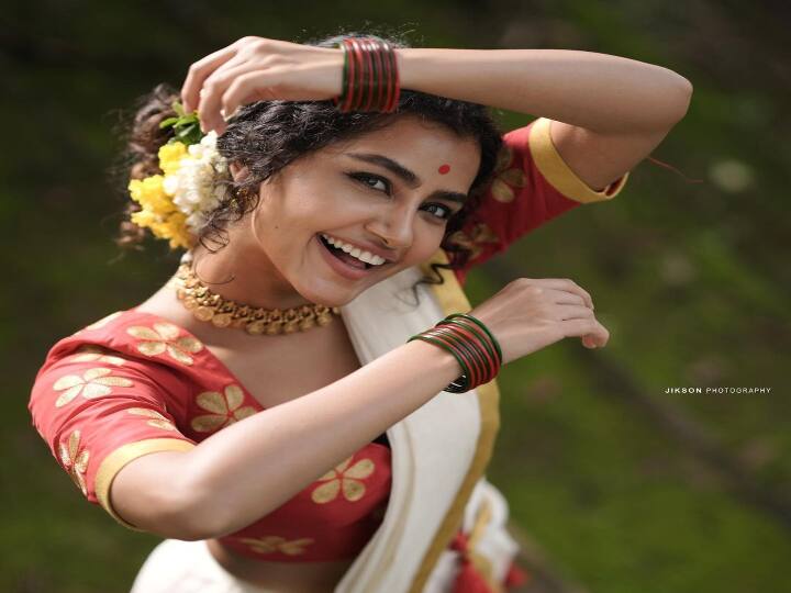 என் சோகமே என் மோகமே எங்கேயோ தொலைஞ்சவளே