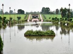Heavy Rainfall: దిల్లీని ముంచెత్తిన వర్షం.. పలు ప్రాంతాలు జలమయం