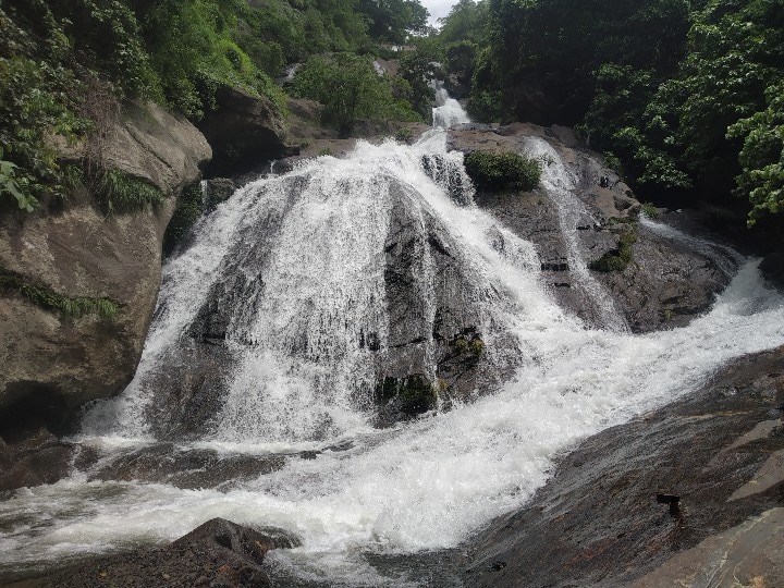 Kovai Kutralam: ஆர்ப்பரித்து கொட்டும் கோவை குற்றாலம் அருவிகள்  - ஒரு டிரிப் போலமா..?