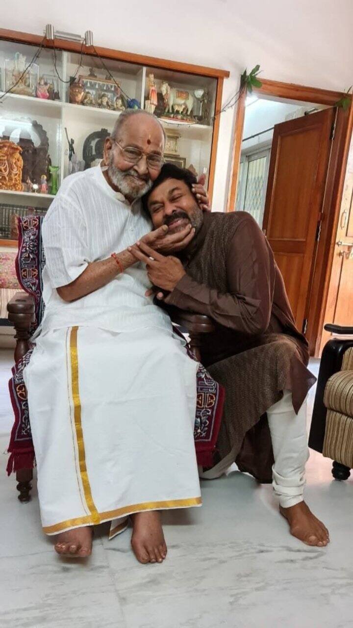 కె.విశ్వనాథ్‌తో చిరంజీవి